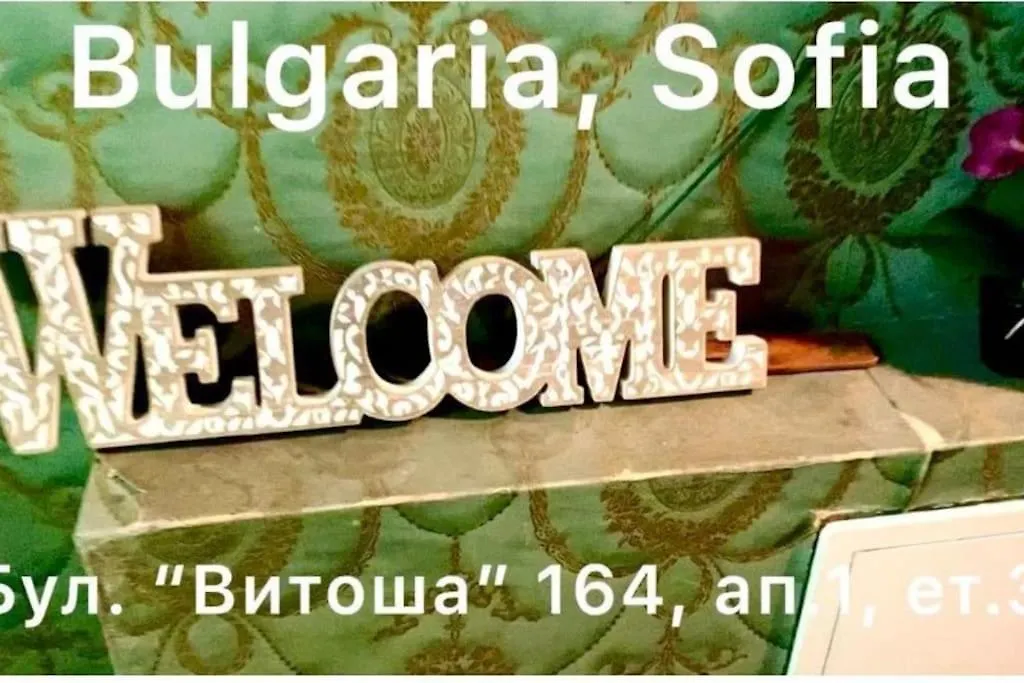 Studio Next To Center Sofya Daire